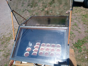 Figure 3: Solar cooking box (Solare Zukunft e.V., n.d.)